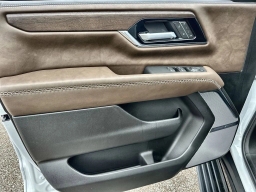 GMC Yukon Denali Ultimate 4WD 4dr 2026