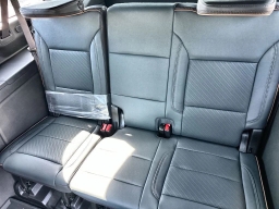 GMC Yukon XL AT4 4WD 4dr 2026