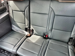 GMC Yukon XL AT4 4WD 4dr 2026