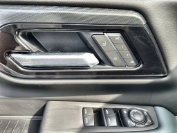 GMC Yukon XL AT4 4WD 4dr 2026