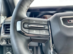 GMC Yukon XL AT4 4WD 4dr 2026