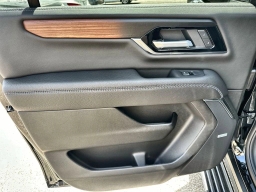 GMC Yukon XL Denali 4WD 4dr 2026