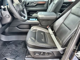 GMC Yukon XL Denali 4WD 4dr 2026