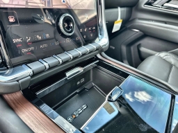 GMC Yukon XL Denali 4WD 4dr 2026