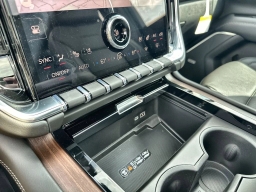 GMC Yukon XL Denali 4WD 4dr 2026