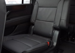 GMC Yukon XL Denali 4WD 4dr 2026