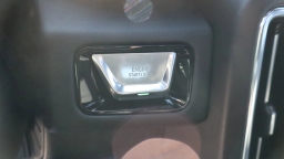 GMC Yukon XL Denali 4WD 4dr 2026