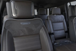 GMC Yukon XL Denali Ultimate 4WD 4dr 2026