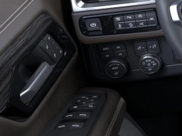 GMC Yukon XL Denali Ultimate 4WD 4dr 2026