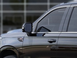 GMC Yukon XL AT4 Ultimate 4WD 4dr 2026