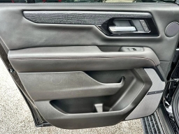 GMC Yukon XL AT4 Ultimate 4WD 4dr 2026