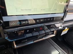 GMC HUMMER EV SUV 2X e4WD 4dr 2025