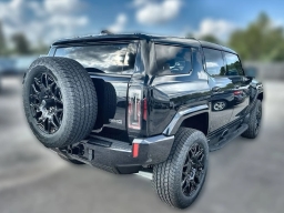 GMC HUMMER EV SUV 2X e4WD 4dr 2026