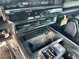 GMC HUMMER EV SUV 2X e4WD 4dr 2026