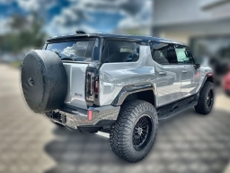 GMC HUMMER EV SUV 2X e4WD 4dr 2026
