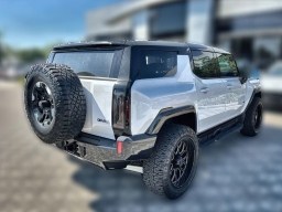 GMC HUMMER EV SUV 2X e4WD 4dr 2026