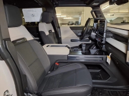 GMC HUMMER EV SUV 3X e4WD 4dr 2026