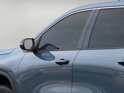 Chevrolet Traverse FWD LT 4dr 2026