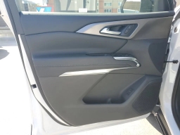 Chevrolet Traverse FWD LT 4dr 2026