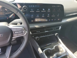 Chevrolet Traverse FWD LT 4dr 2026