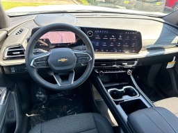 Chevrolet Traverse FWD LT 4dr 2026