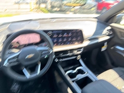 Chevrolet Traverse FWD LT 4dr 2026