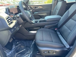 Chevrolet Traverse FWD LT 4dr 2026