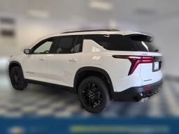 Chevrolet Traverse FWD LT 4dr 2026