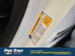 Chevrolet Traverse FWD LT 4dr 2026