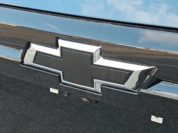 Chevrolet Traverse FWD LT 4dr 2026