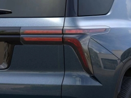 Chevrolet Traverse FWD LT 4dr 2026