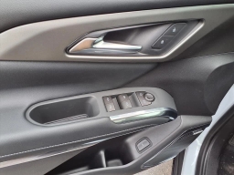 Chevrolet Traverse FWD LT 4dr 2026