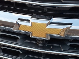 Chevrolet Traverse FWD LT 4dr 2026