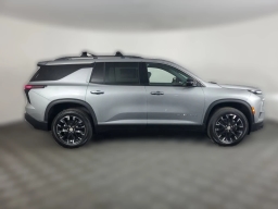 Chevrolet Traverse FWD LT 4dr 2026