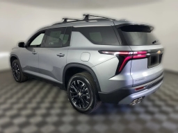 Chevrolet Traverse FWD LT 4dr 2026