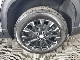 Chevrolet Traverse FWD LT 4dr 2026