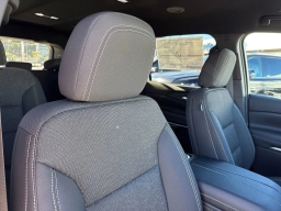 Chevrolet Traverse FWD LT 4dr 2026