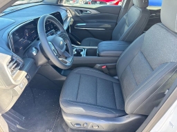 Chevrolet Traverse FWD LT 4dr 2026