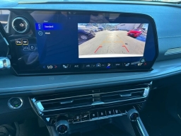 Chevrolet Traverse FWD LT 4dr 2026