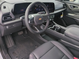 Chevrolet Traverse FWD LT 4dr 2026