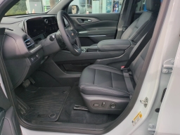 Chevrolet Traverse FWD LT 4dr 2026