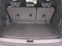 Chevrolet Traverse FWD LT 4dr 2026