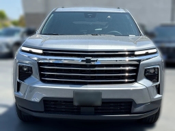 Chevrolet Traverse FWD LT 4dr 2026