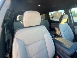 Chevrolet Traverse FWD LT 4dr 2026