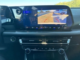 Chevrolet Traverse FWD LT 4dr 2026