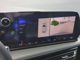 Chevrolet Traverse FWD LT 4dr 2026