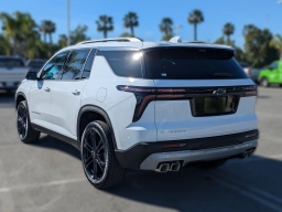 Chevrolet Traverse FWD LT 4dr 2026