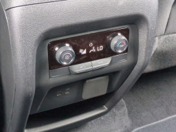 Chevrolet Traverse FWD LT 4dr 2026