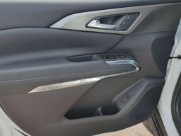 Chevrolet Traverse FWD LT 4dr 2026