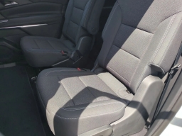 Chevrolet Traverse FWD LT 4dr 2026